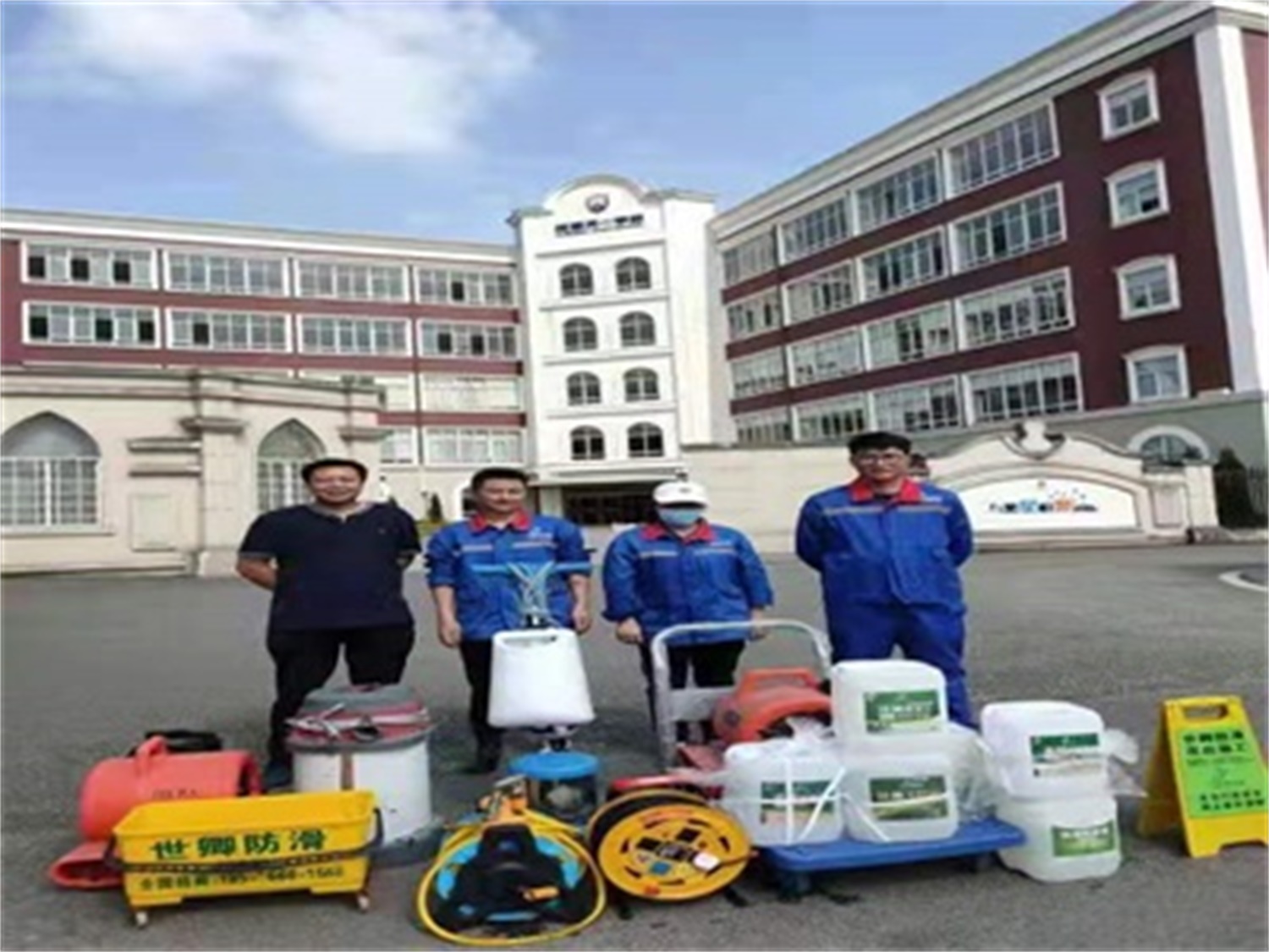 天一学校的地面防滑工程