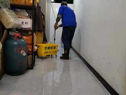 地面防滑瓷砖好多钱